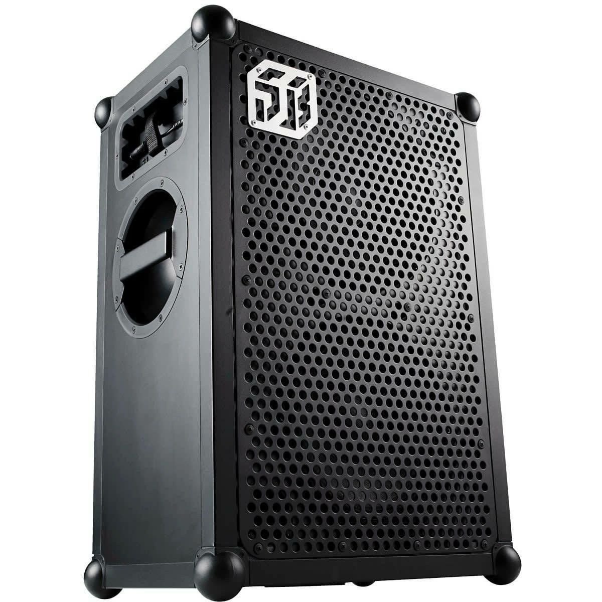Soundboks 2 utleie | FINN.no Soundboks 2 til utleie (1 2 stk) med mikrofon | FINN.no