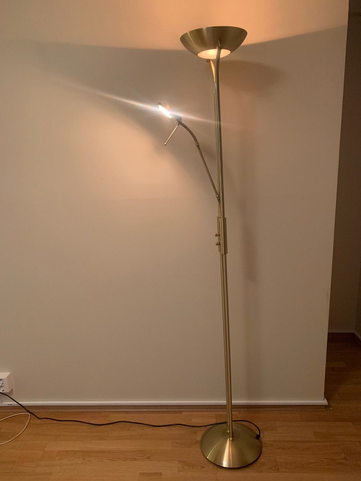 Helt ny mor og datter lampe selges | FINN.no Helt ny mor og datter lampe selges | FINN.no