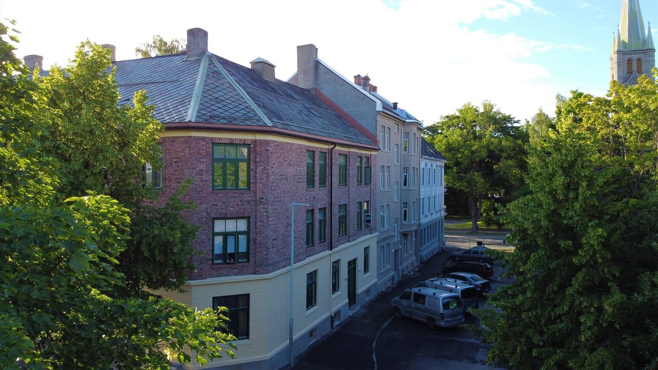 Slide image