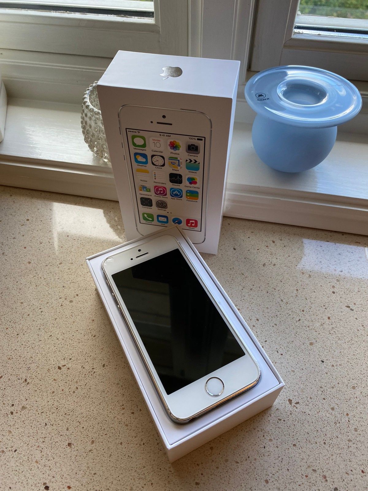 Iphone 5 16gb hvit Kjøpe, selge og utveksle annonser de Apple iphone 5 16gb Kjøpe, selge og utveksle annonser de