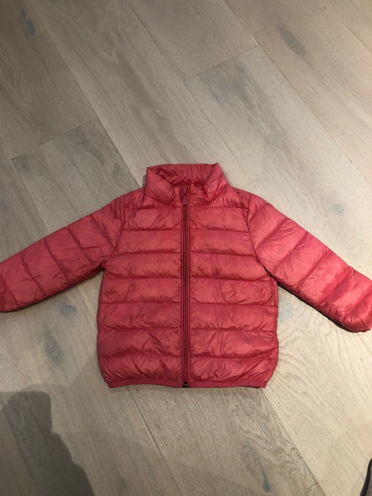 Lite brukt jakke str. 80. Tynn dunjakke | FINN.no Tynn dunjakke, str XS | FINN.no