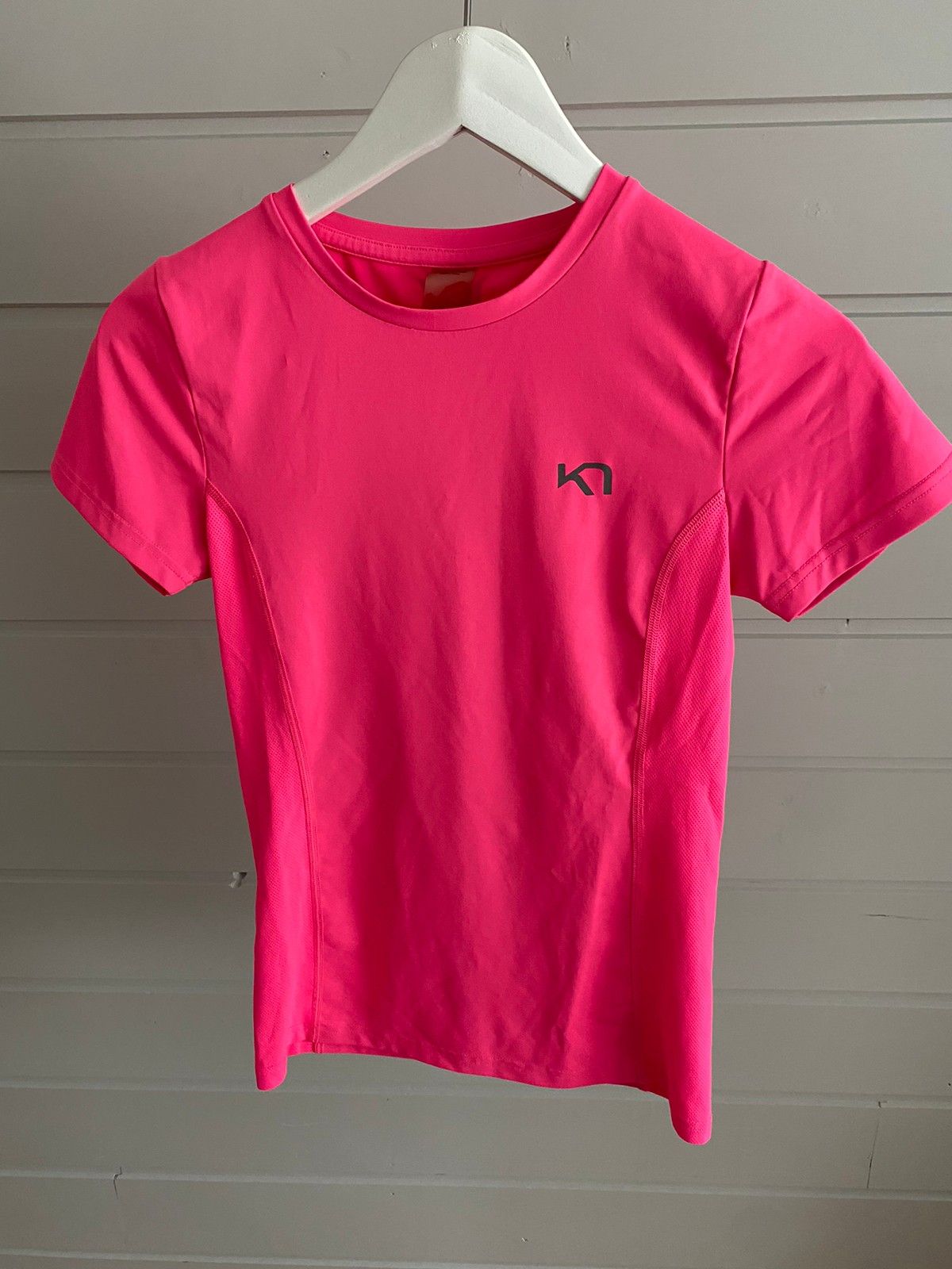Ny t skjorte fra Kari Traa (XS) | FINN.no Kari Traa trenings t skjorte | FINN.no