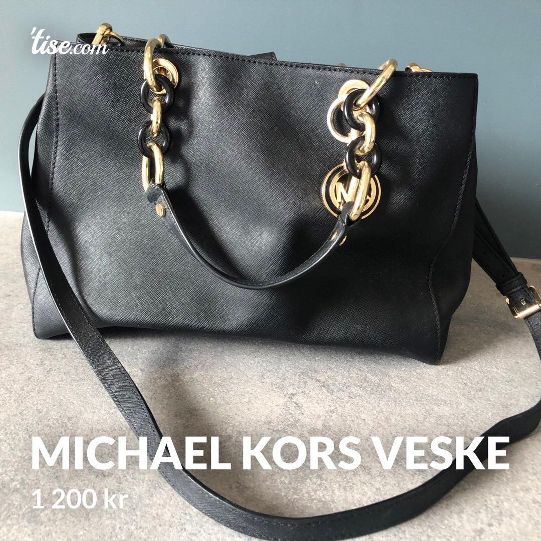 Lite brukt Michael Kors veske | FINN.no Lite brukt Michael Kors veske og lommebok | FINN.no