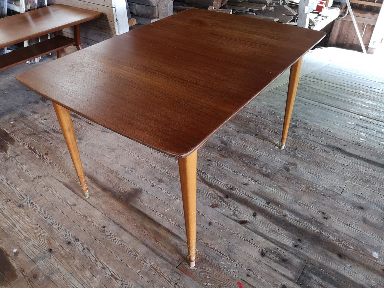 Retro spisebord i teak | FINN.no Retro spisebord i teak selges | FINN.no
