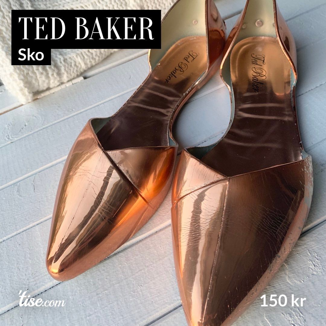 Ny pris! Ted Baker London plast flats sko med chrome farge Blå Ted Baker Klær, Sko & Accessories | Herre | Finn