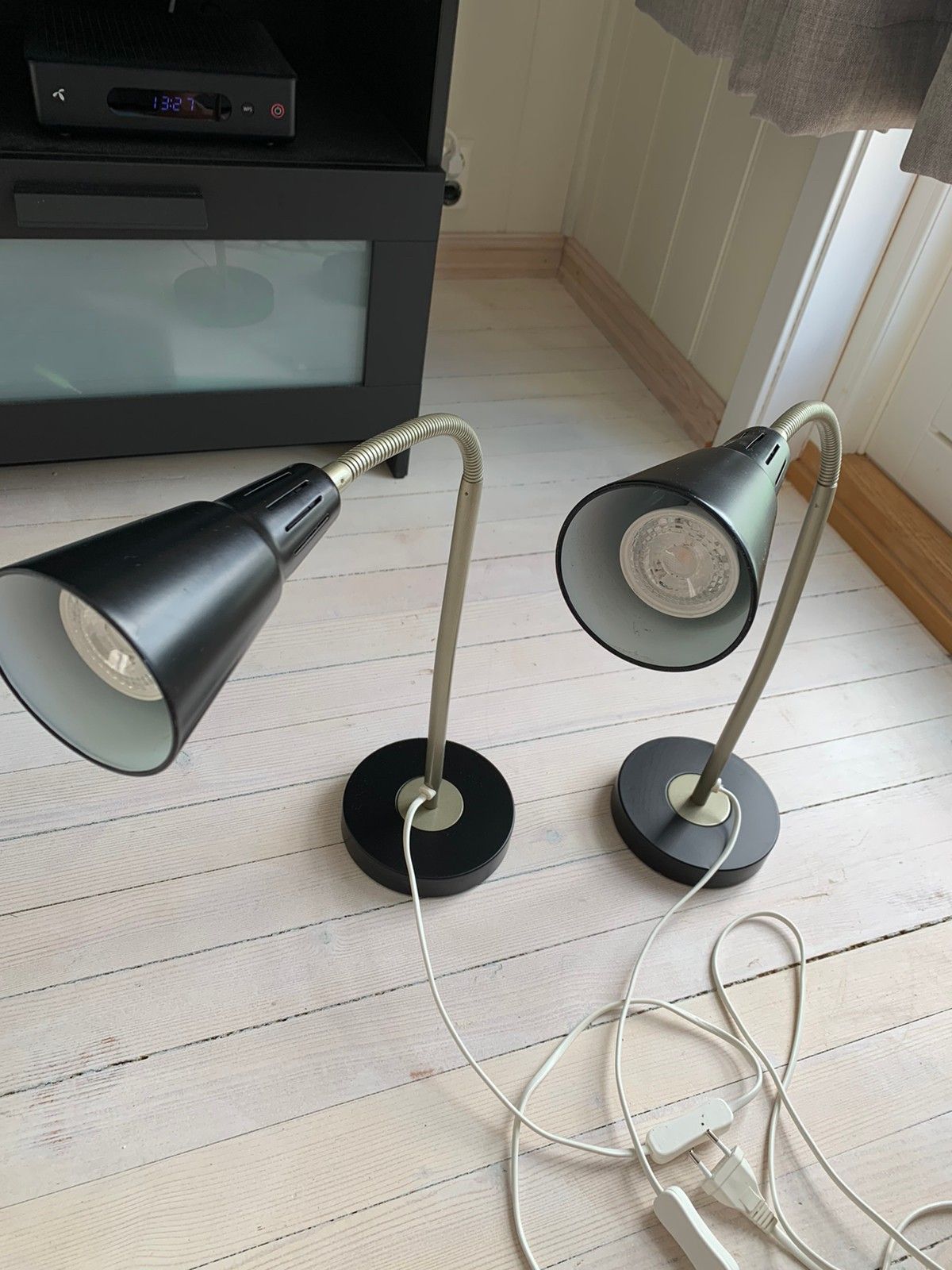 2 stk Kvart lamper selges | FINN.no 2 stk Kvart lamper selges | FINN.no