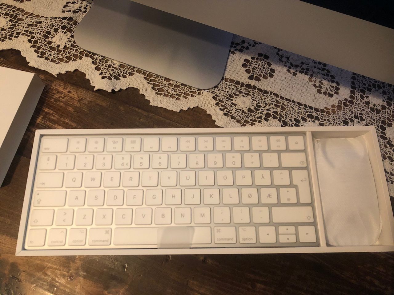 Apple magic keyboard + mouse 2 uåpnet! | FINN.no Nytt Apple tastatur i uåpnet eske | FINN.no