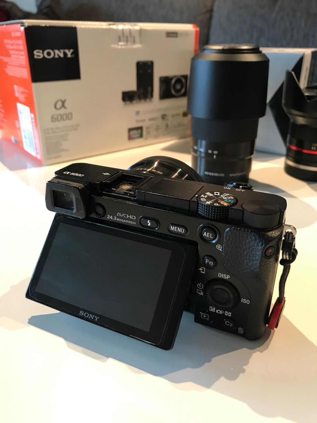 Sony A6000 kamera mtilbehør NY PRIS! 7500, | FINN.no Mikrofoner | Tilbehør til SLT kameraer av A typen | Sony NO
