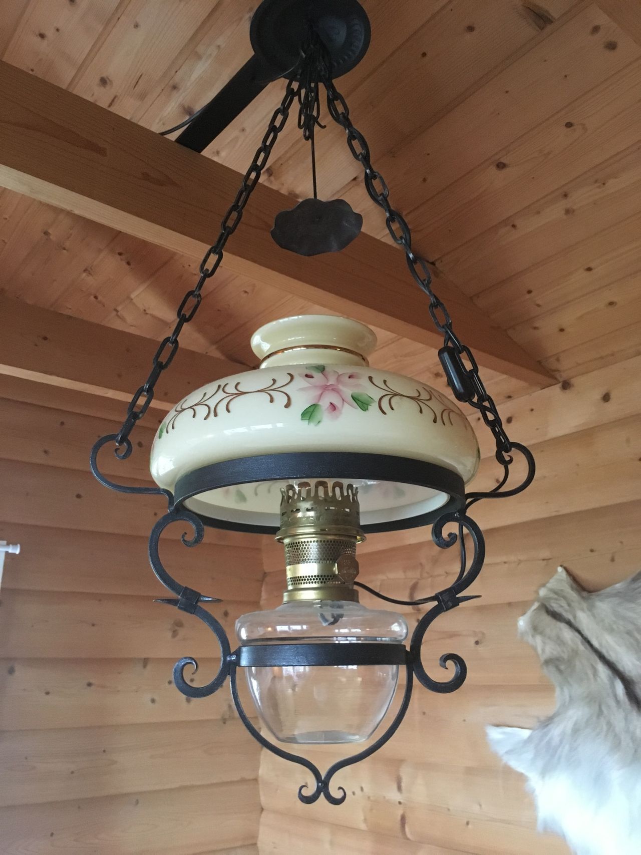 Ombygd Kjøpe, selge og utveksle annonser gode tilbud og Fin parafinlampe ombygd for strøm og med orginal