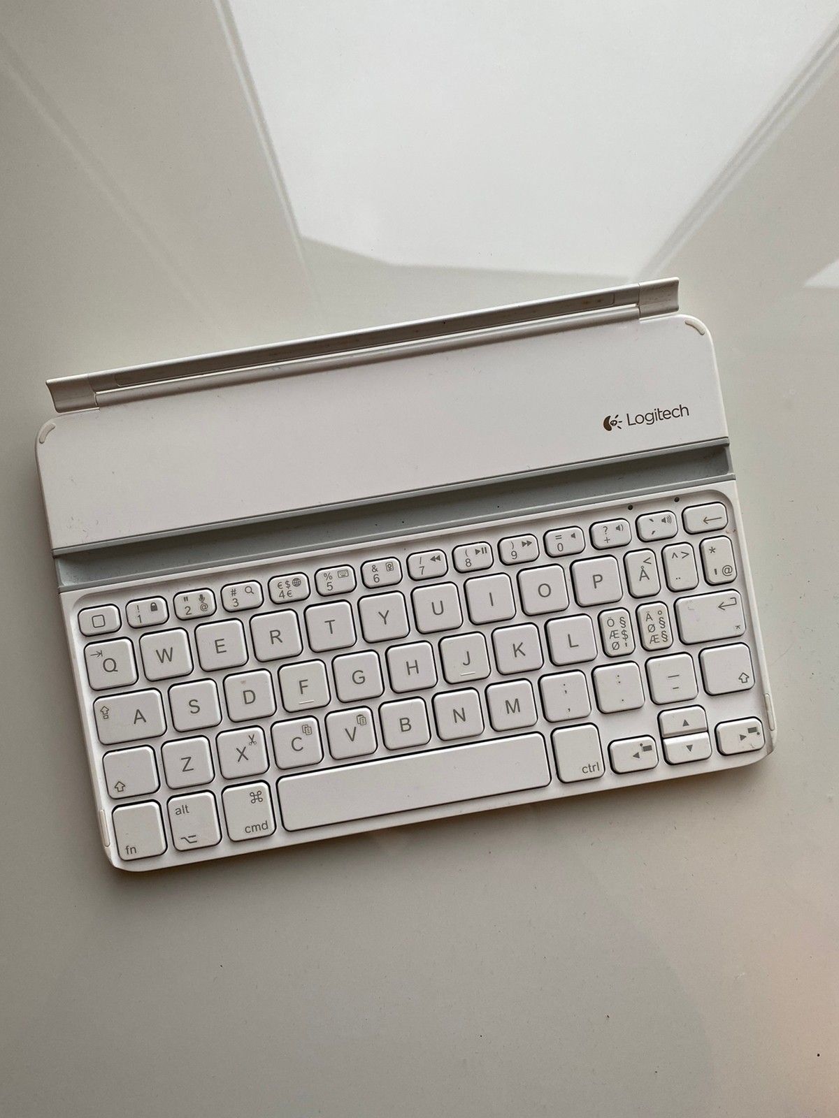 Logitech tastatur til iPad mini | FINN.no Logitech iPad tastaturer for kr. 100 | FINN.no