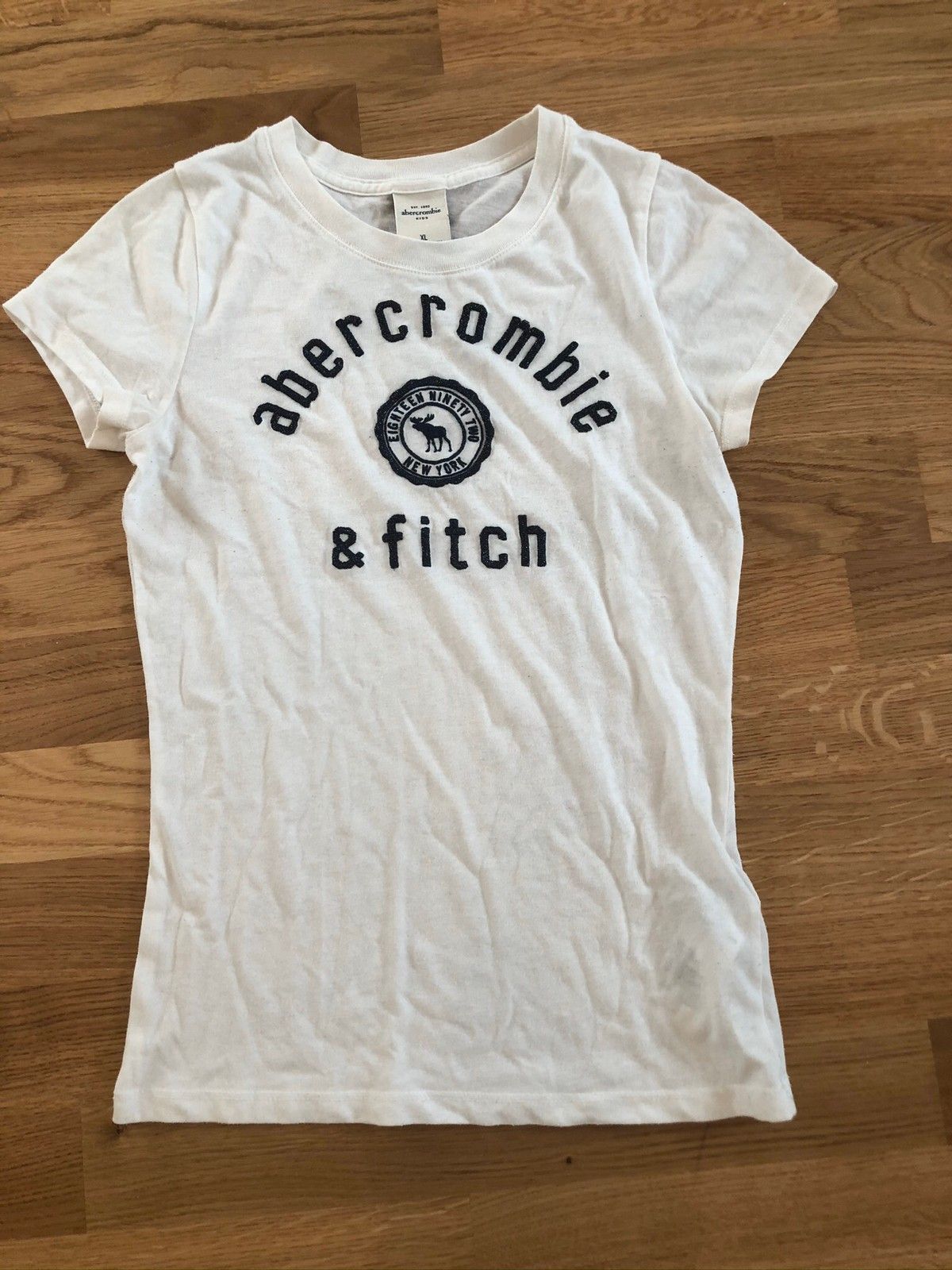 Abercrombie & fitch t skjorter str 16 år | FINN.no Abercrombie & Fitch t skjorte i str S | FINN.no