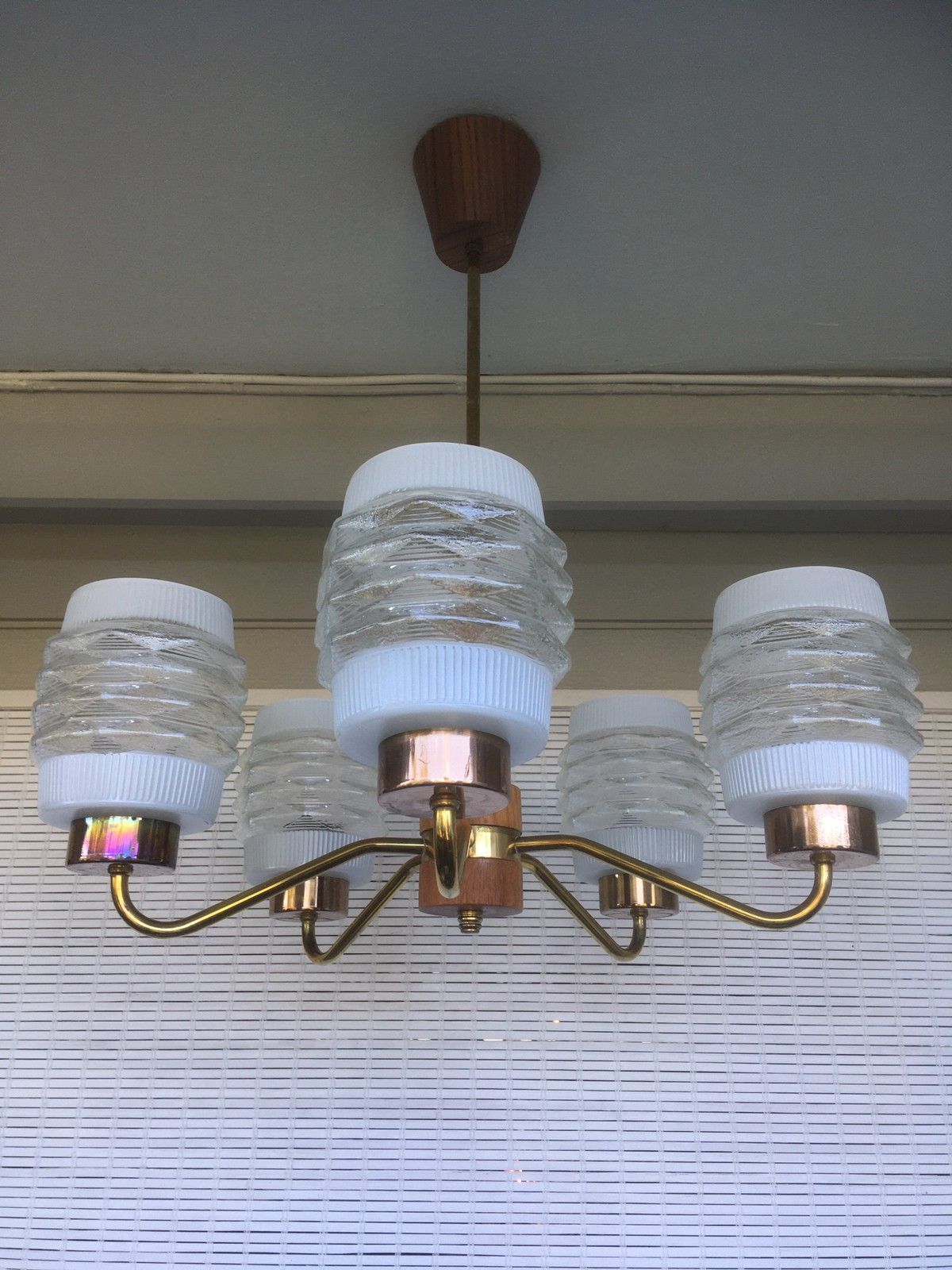 Lampe. Taklampe. Retro. Vintage. Teak og glass | FINN.no RetroVintage lampe | FINN.no