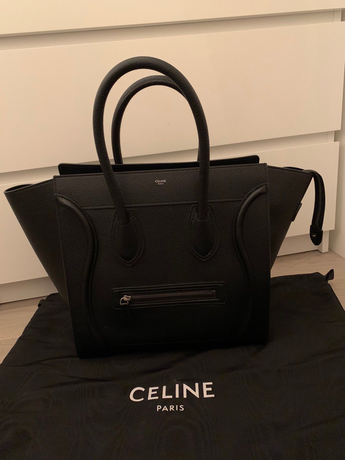 Celine Luggage mini | FINN.no Celine Mini Luggage veske | FINN.no