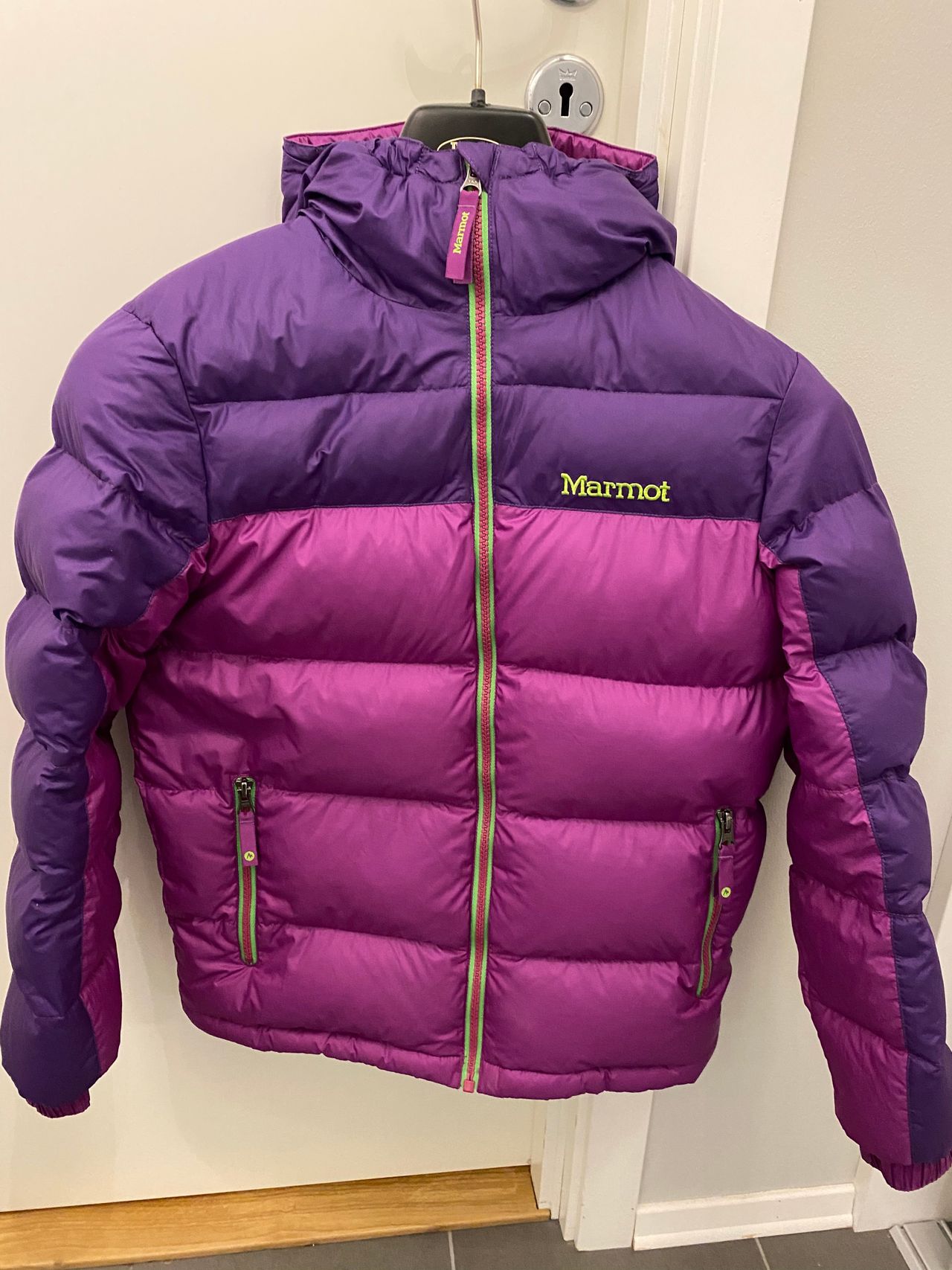 Marmot dunjakke | FINN.no Marmot tynn dunjakke str XS | FINN.no