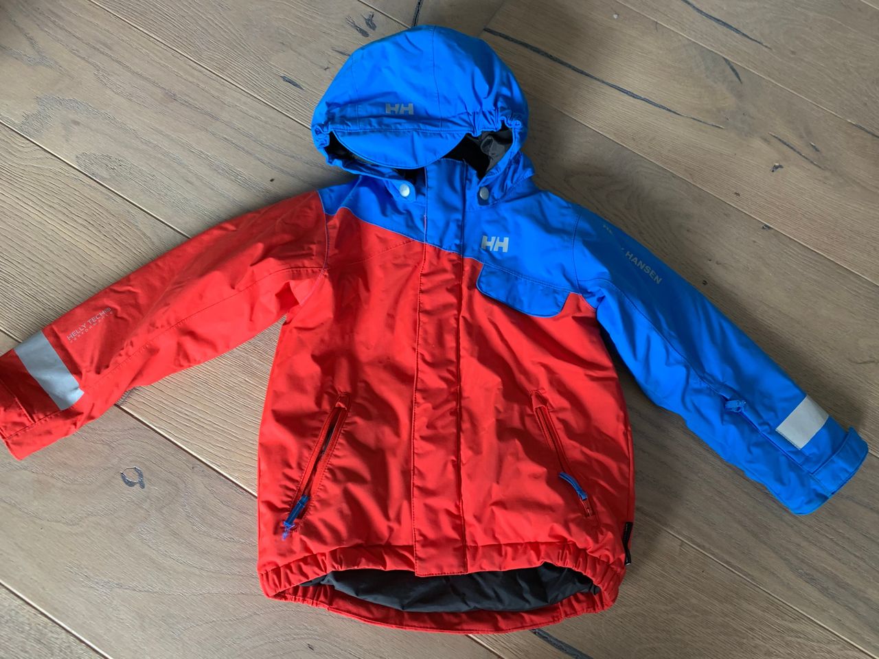 Helly hansen vinter Kjøpe, selge og utveksle annonser de Helly hansen vinter Kjøpe, selge og utveksle annonser de