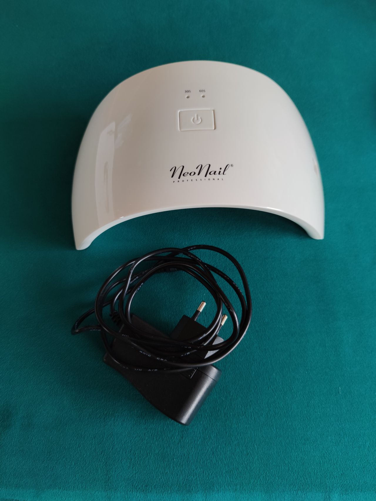 UV Lampe LED Lampe Negltørker 24W | FINN.no UV Lampe LED Lampe Negltørker 36W Modell White Diamond