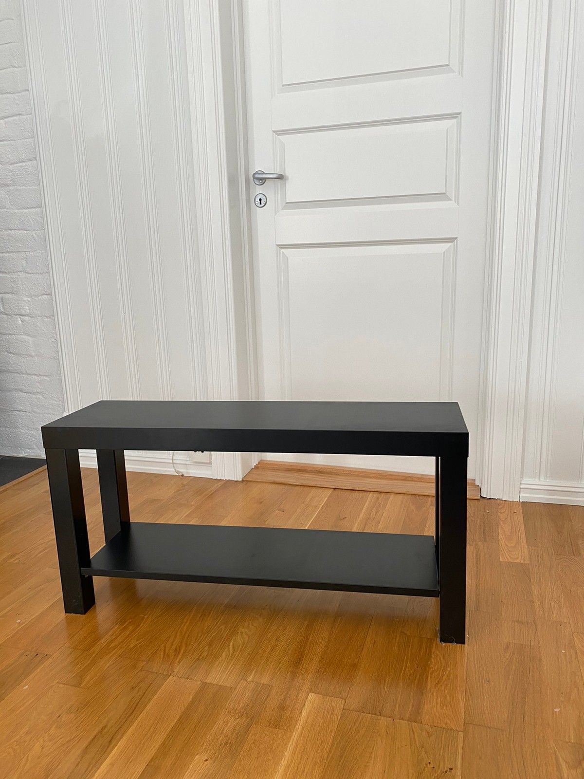 LACK TV benk | FINN.no Brunsvart LACK tv benk fra IKEA | FINN.no
