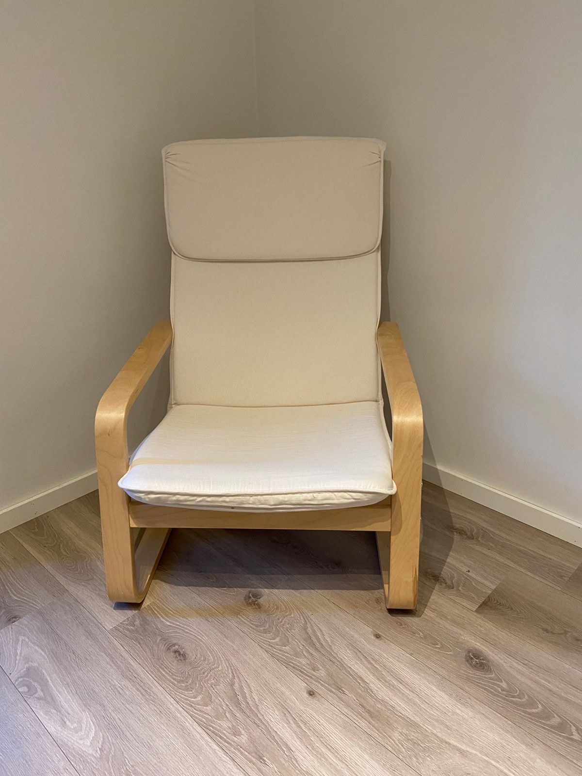 IKEA lenestol Pello til salgs | FINN.no Pello lenestol fra IKEA | FINN.no