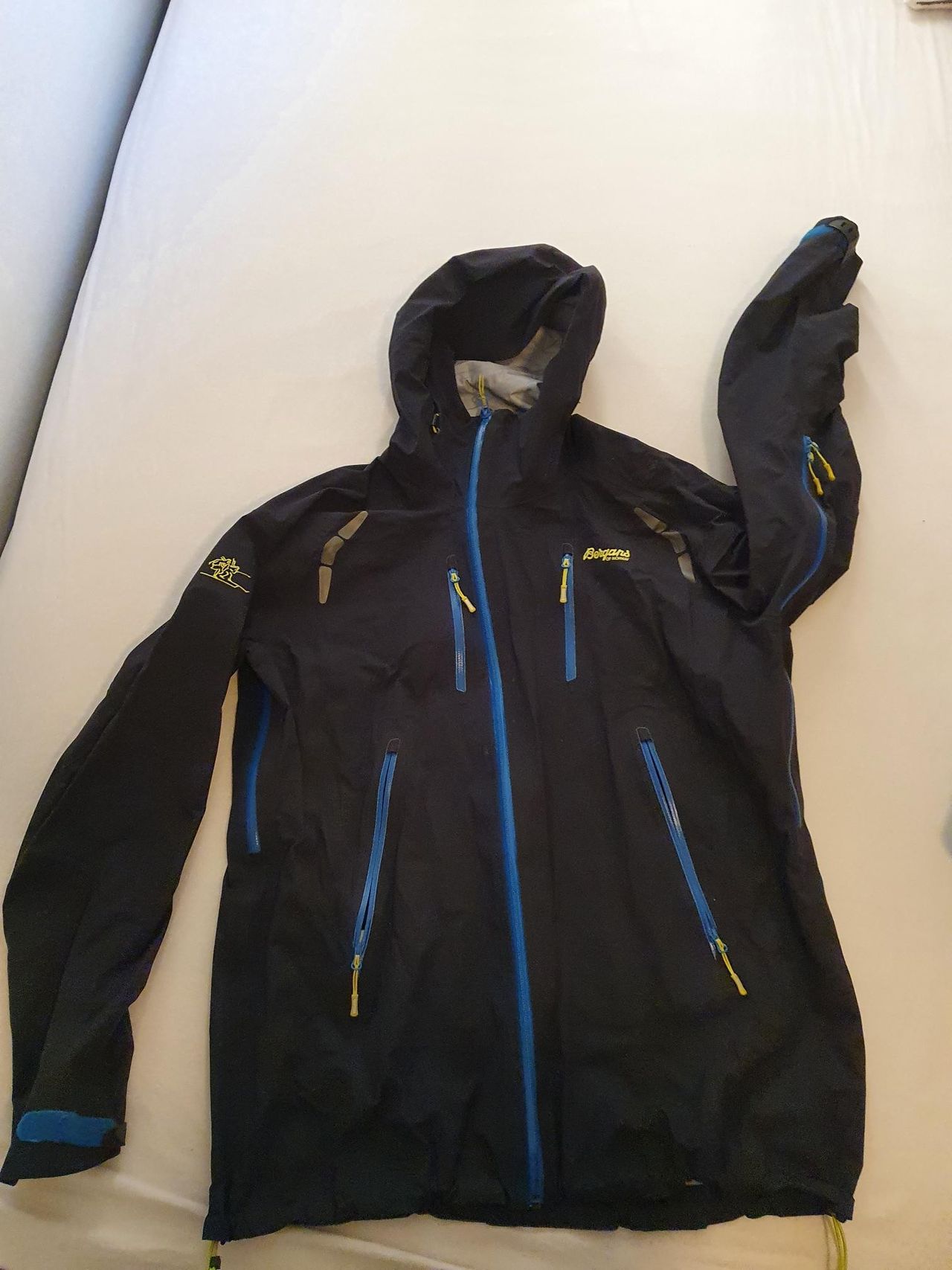 Bergans glittertind jakke | FINN.no Bergans jakke herre 7610 Fonna Down | FINN.no
