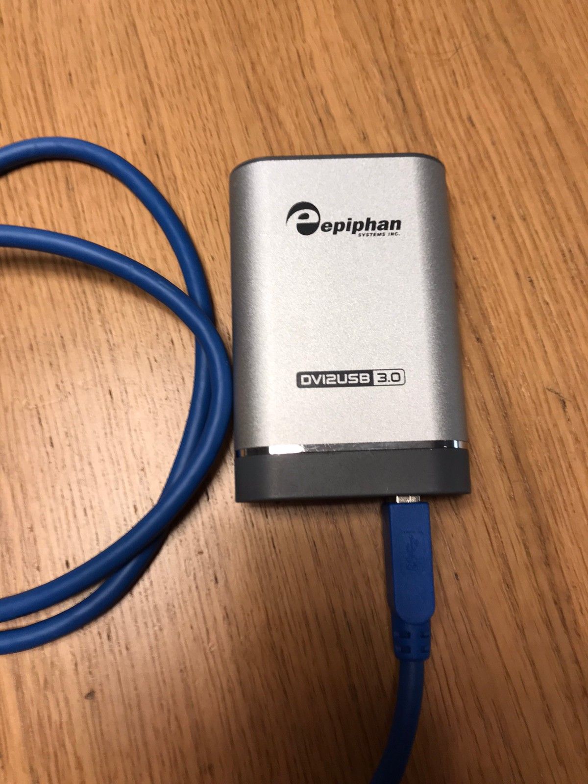 Epiphan DVI2 USB 3.0 | FINN.no SubZero SZC 600 USB mic med akustisk lyddemper | FINN.no