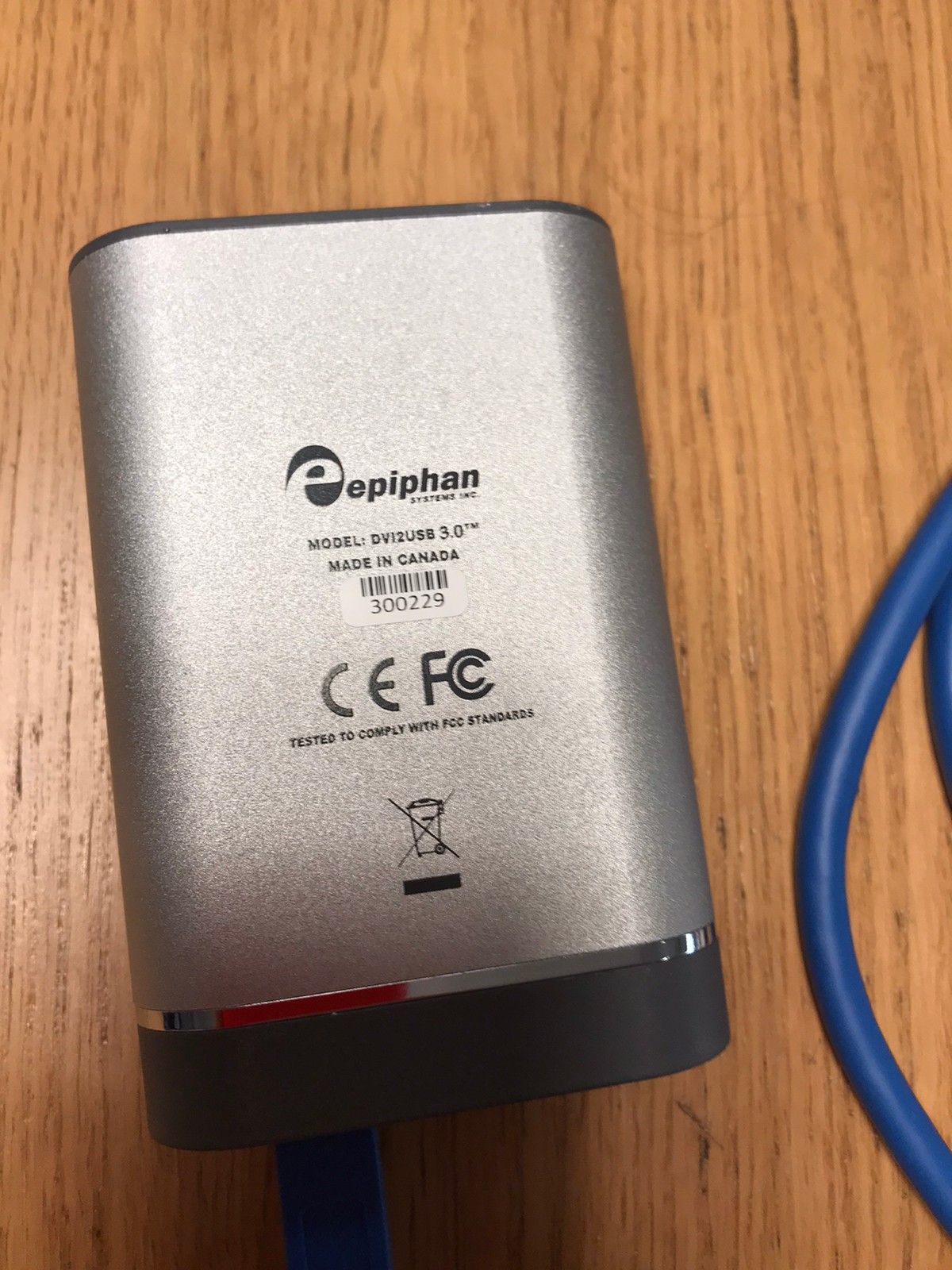Epiphan DVI2 USB 3.0 | FINN.no SubZero SZC 600 USB mic med akustisk lyddemper | FINN.no