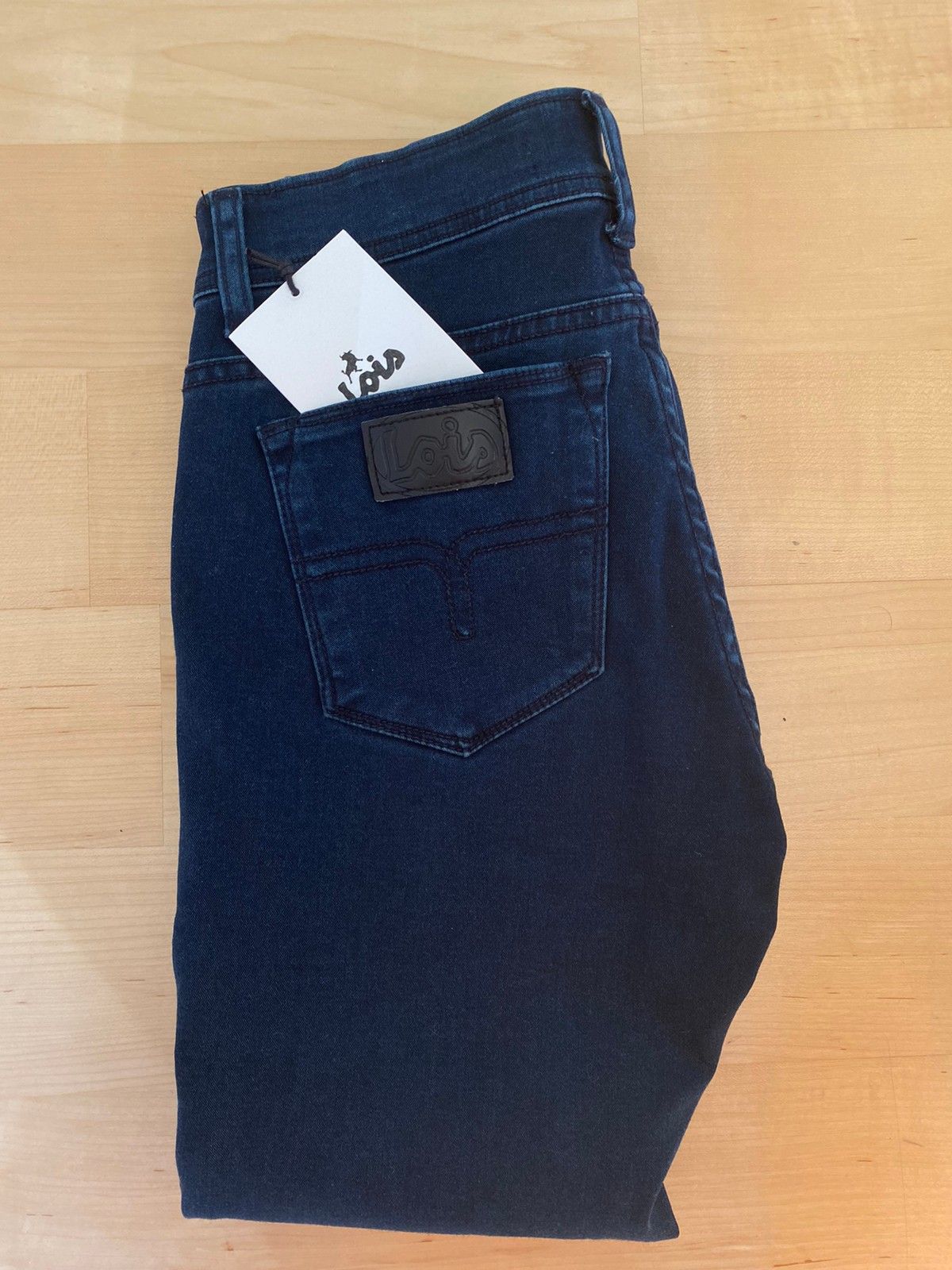 Lois Berta mid rise skinny jeans | FINN.no Blue Jeans Lois Skinny Jeans - Dameklær er billig