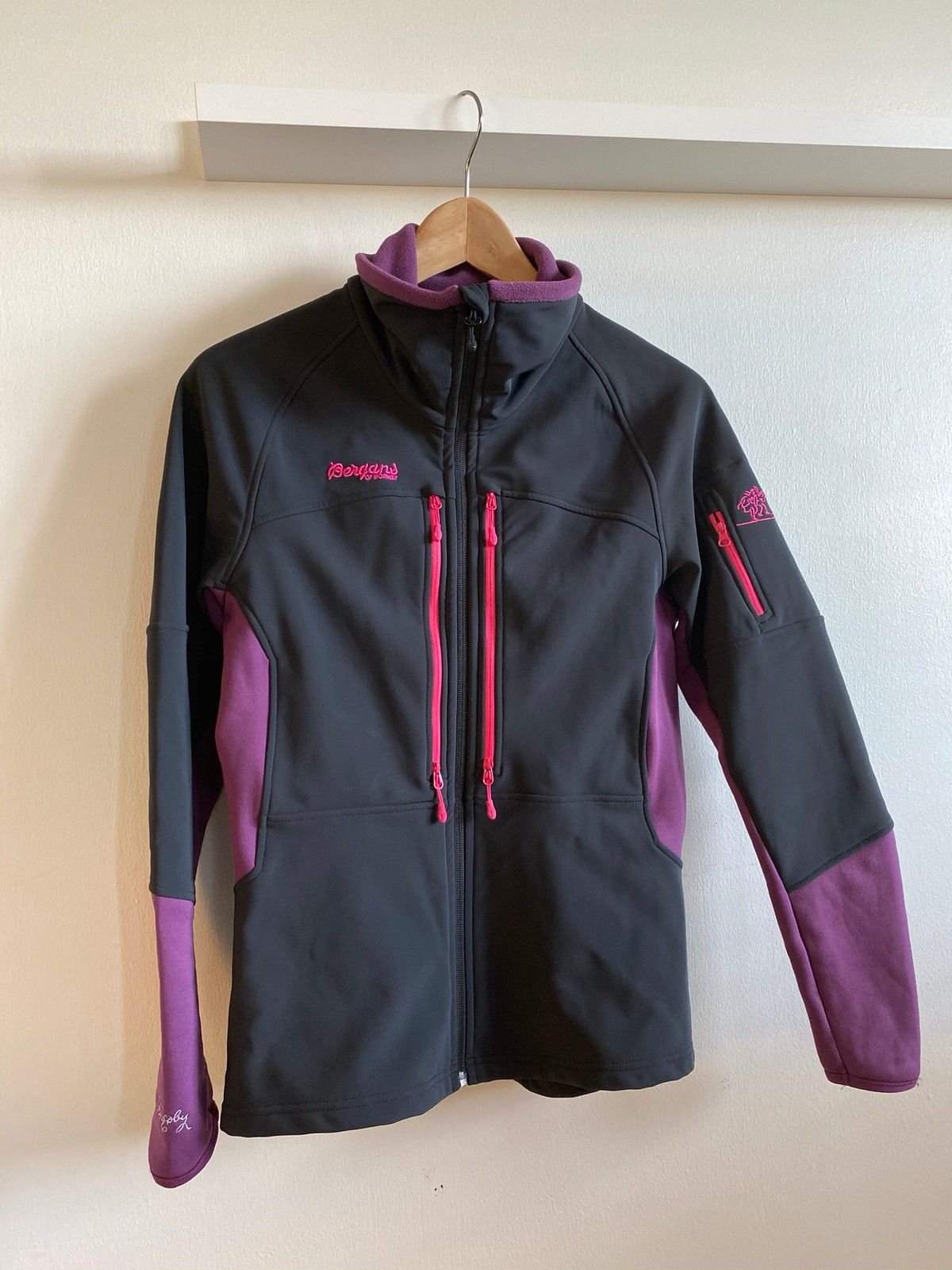 Best pris på Bergans Visbretind Jacket (Dame) Jakker Best pris på Bergans Visbretind Jacket (Dame) Jakker