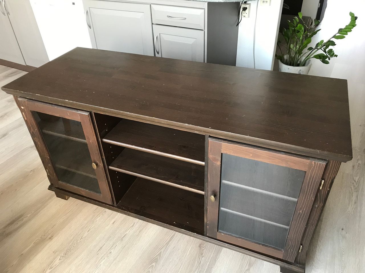 Markør tv benk fra IKEA | FINN.no Markør tv benk fra IKEA | FINN.no
