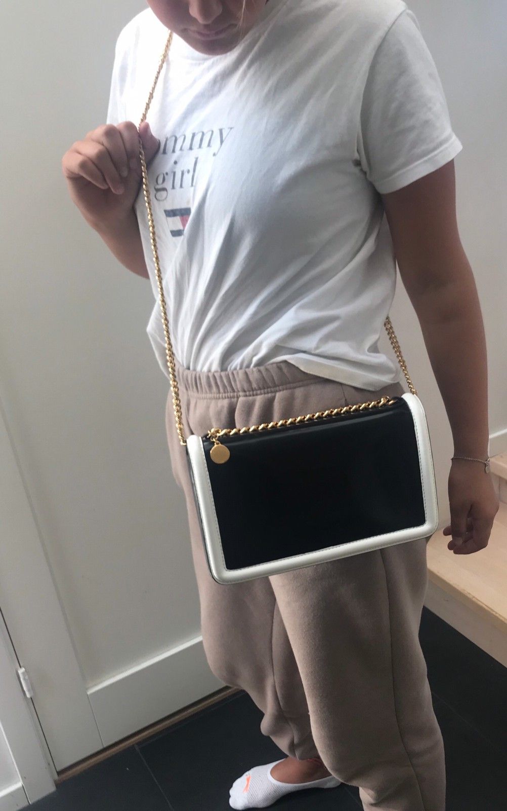 Designer veske, Stella McCartney som ny | FINN.no Stella McCartney skulder og crossbody veske | FINN.no