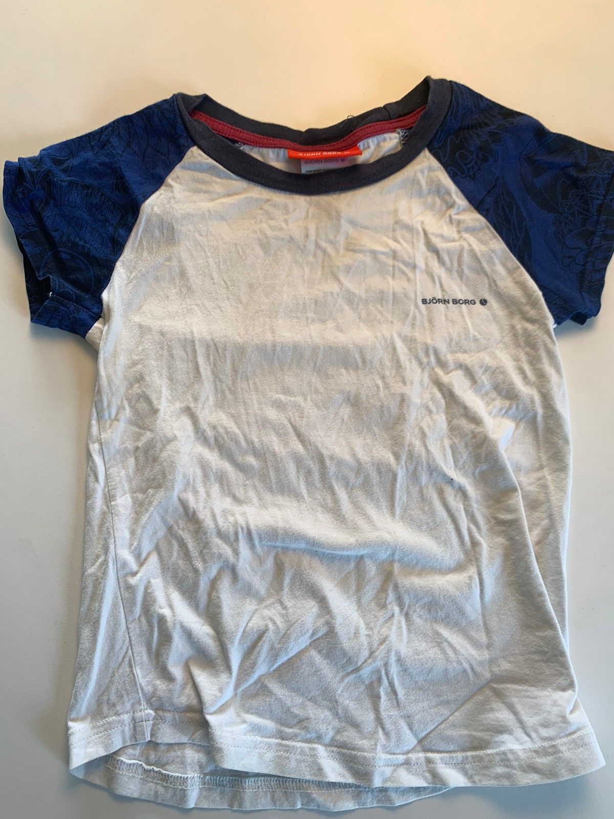 Div 6 års klær , unntak polo shirt str 8 9 | FINN.no 22 stk t skjorter, skjorter og gensere str L | FINN.no