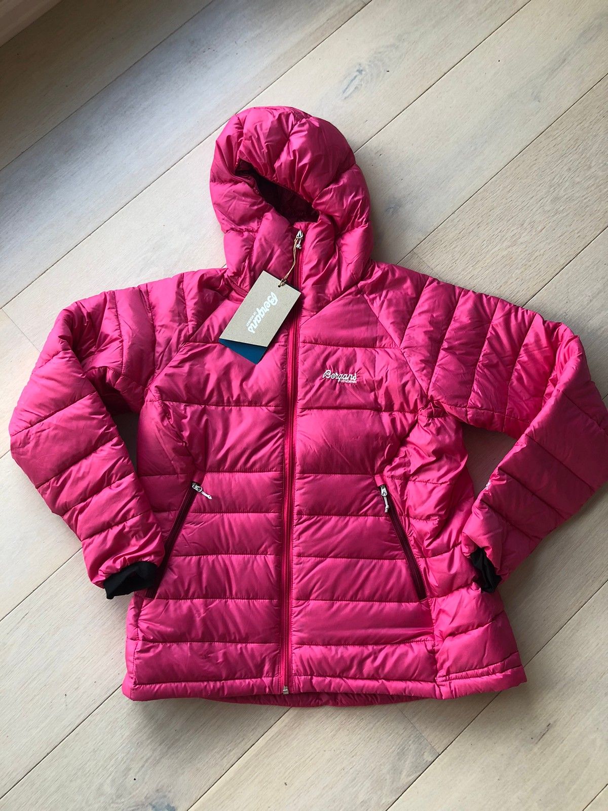 NY Bergans jakke str 128. | FINN.no NY Bergans jakke str 128. | FINN.no