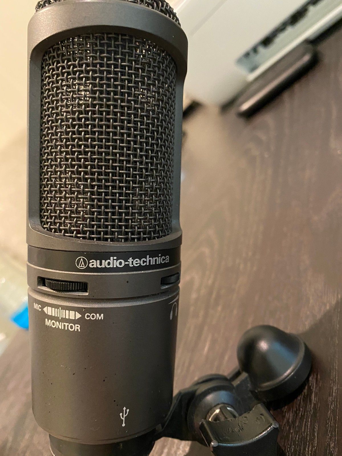 Audio technica AT2020USB+ | FINN.no audio technica at2020 USB med arm og popfilter | FINN.no