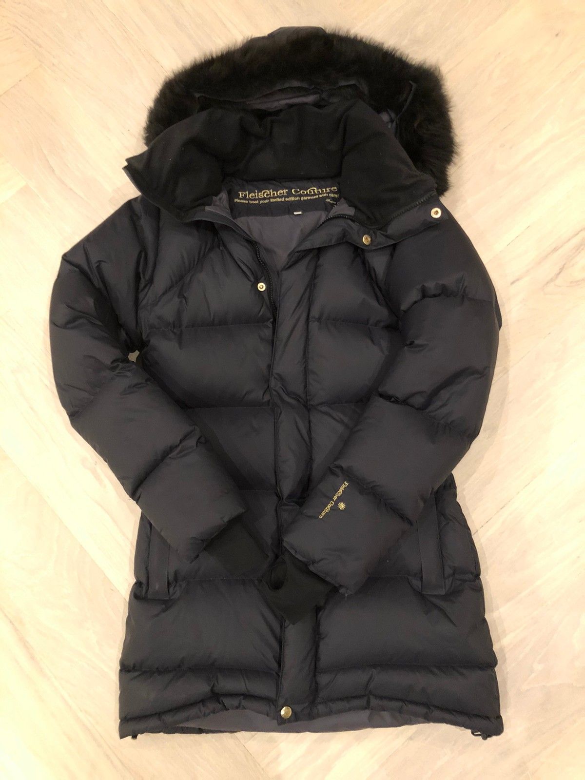 Pent brukt klassisk Kjøpe, selge og utveksle annonser de Best pris på Fleischer Couture Polaris Se priser før kjøp