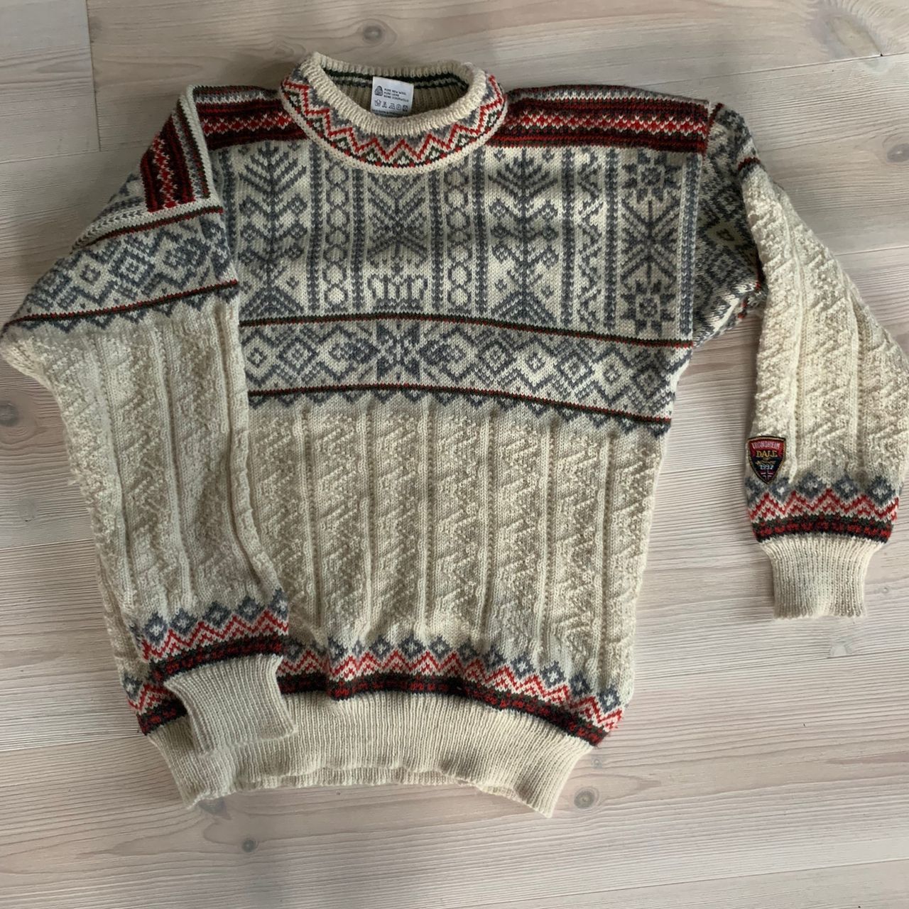 VM genser Trondheim 1997 | FINN.no Dale VM genser Trondheim 1997 | FINN.no