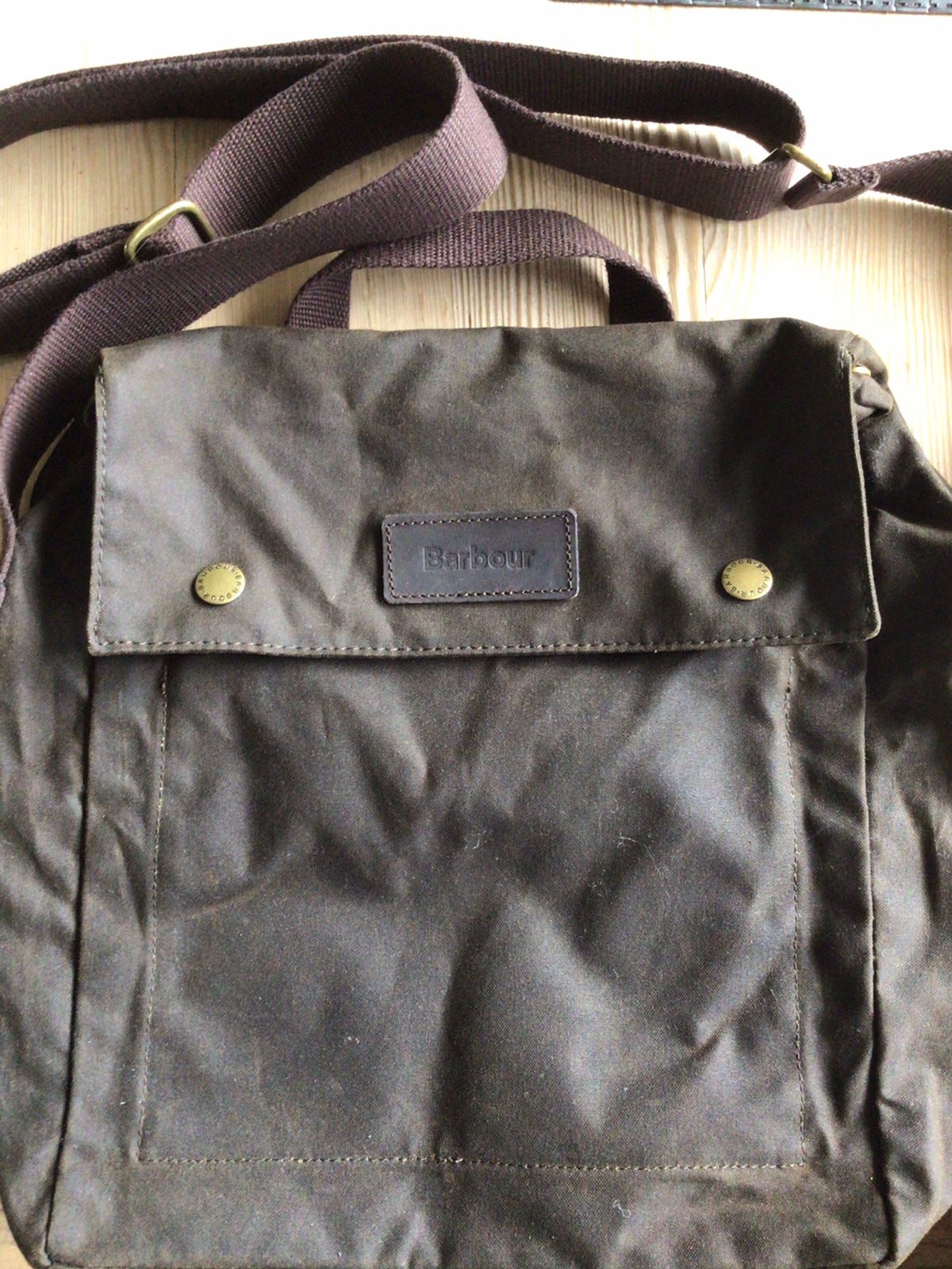 barbour flight bag