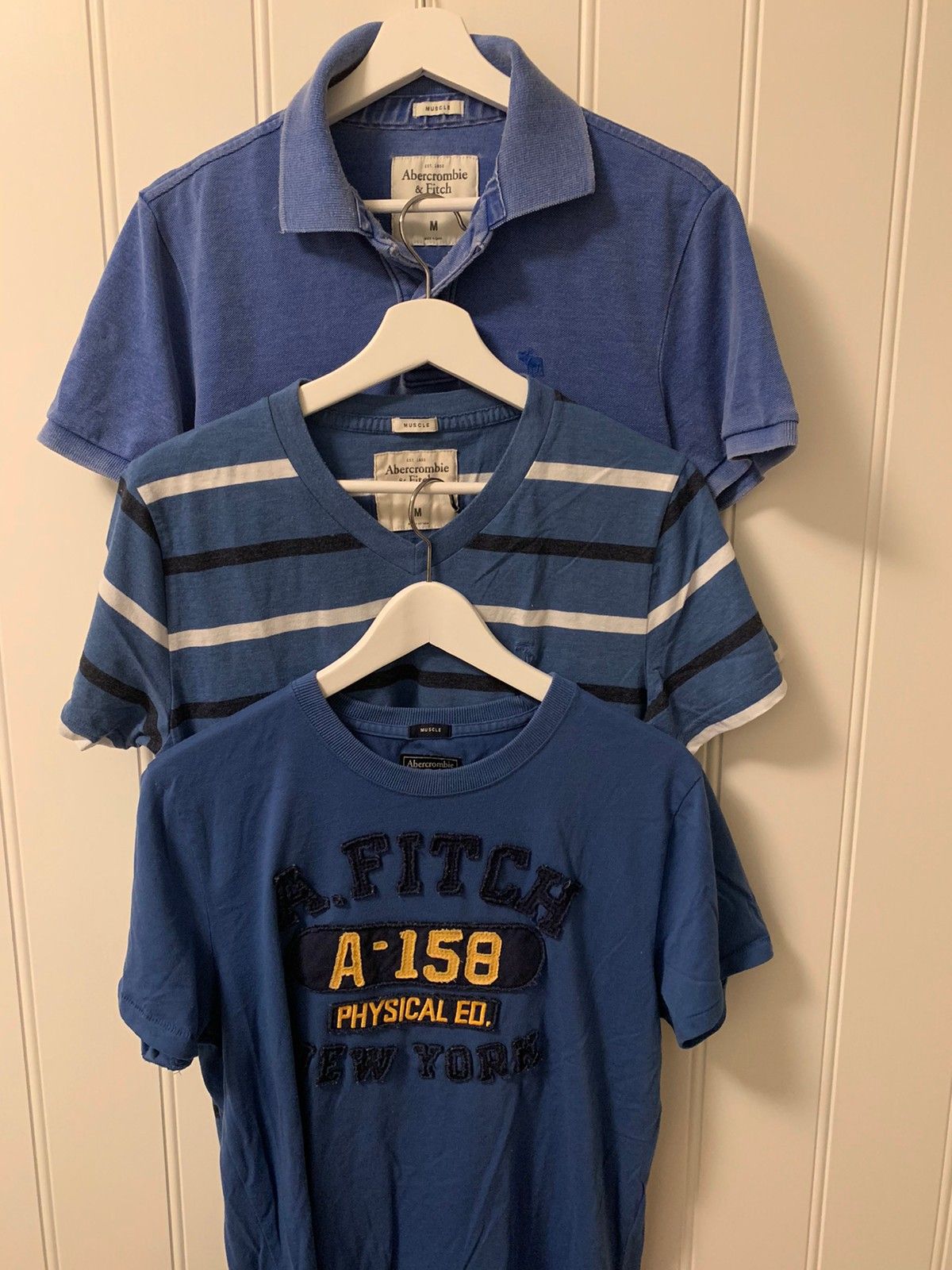 T skjorter fra Abercrombie & Fitch | FINN.no T skjorter fra Abercrombie and Fitch selges! | FINN.no