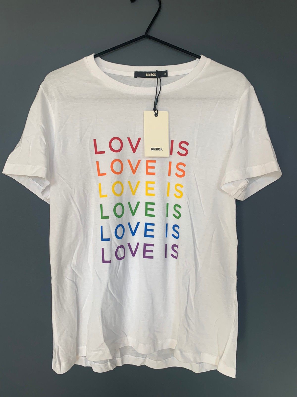Ny Pride T skjorte | FINN.no HVIT T SKJORTE FRA BIKBOK (OSLO) | FINN.no