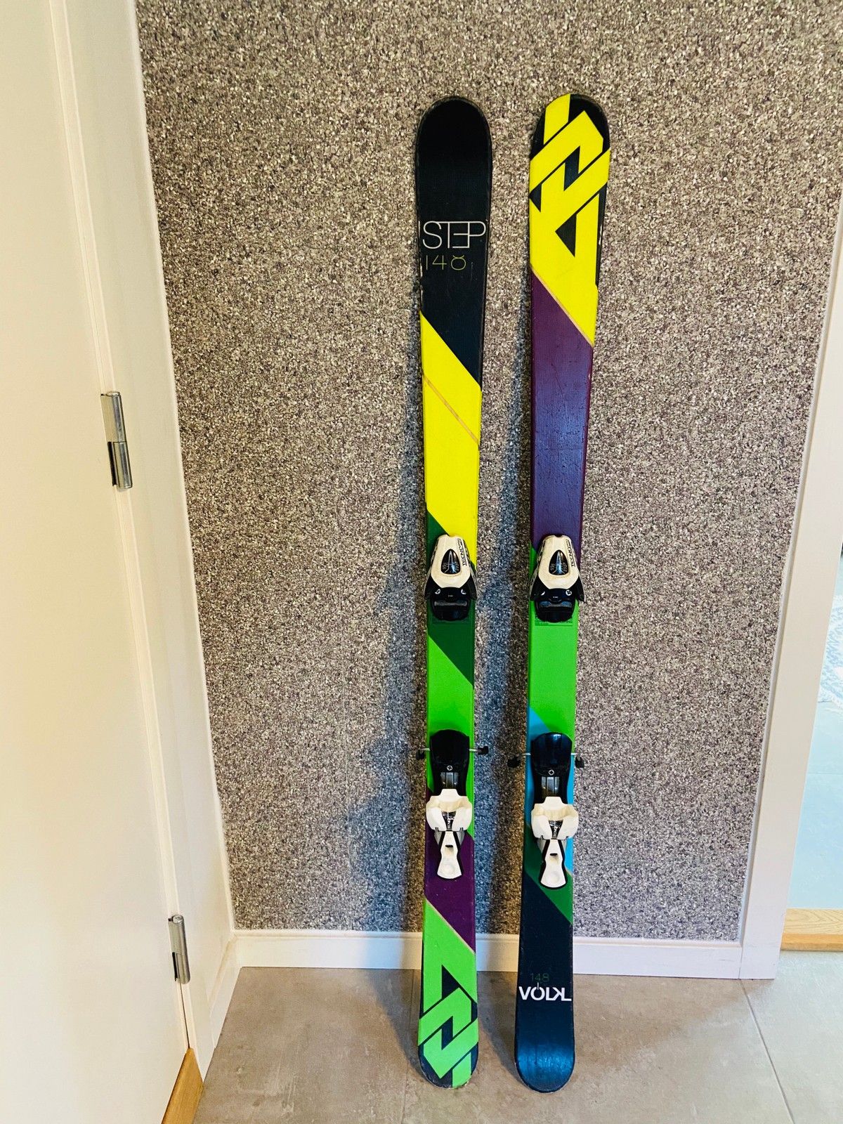 twin tip fra VØLKL | FINN.no Volkl Twintip med bindinger og sko | FINN.no