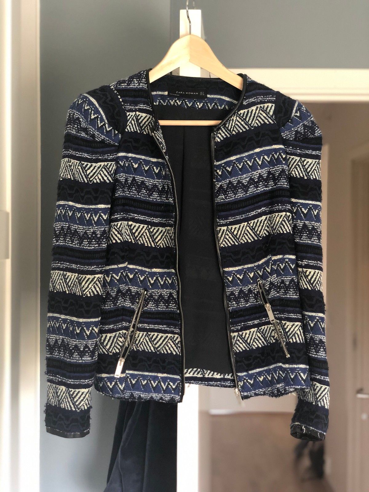 Zara jakke | FINN.no Zara woman jakke | FINN.no