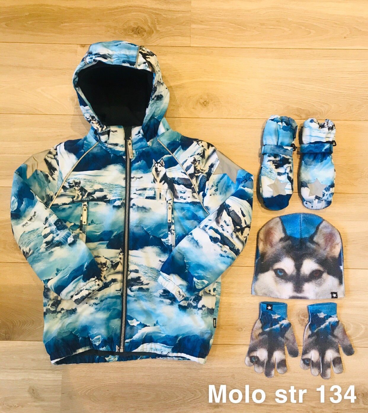Molo Vinterjakke str 134 | FINN.no Molo vinterjakke str 140 | FINN.no