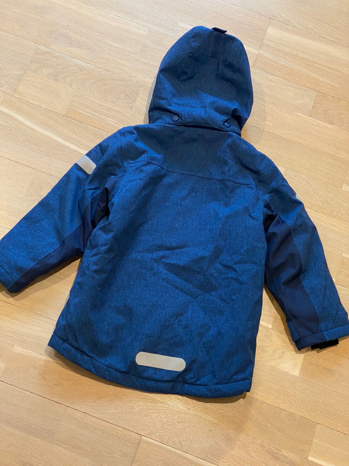 Reflex vinterjakke str.116 (litt stor på str). | FINN.no Reflex vinterjakke str.116 (litt stor på str). | FINN.no