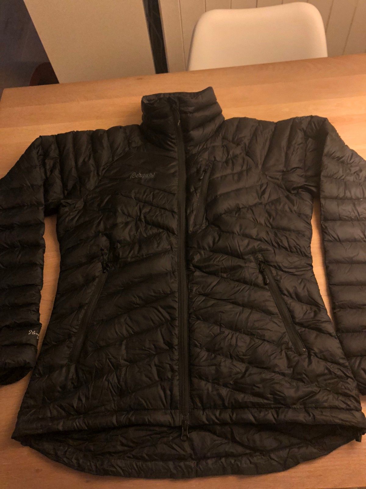 Bergans Slingsby Dunjakke dame, str M | FINN.no Bergans Slingsby Dunjakke dame, str M | FINN.no