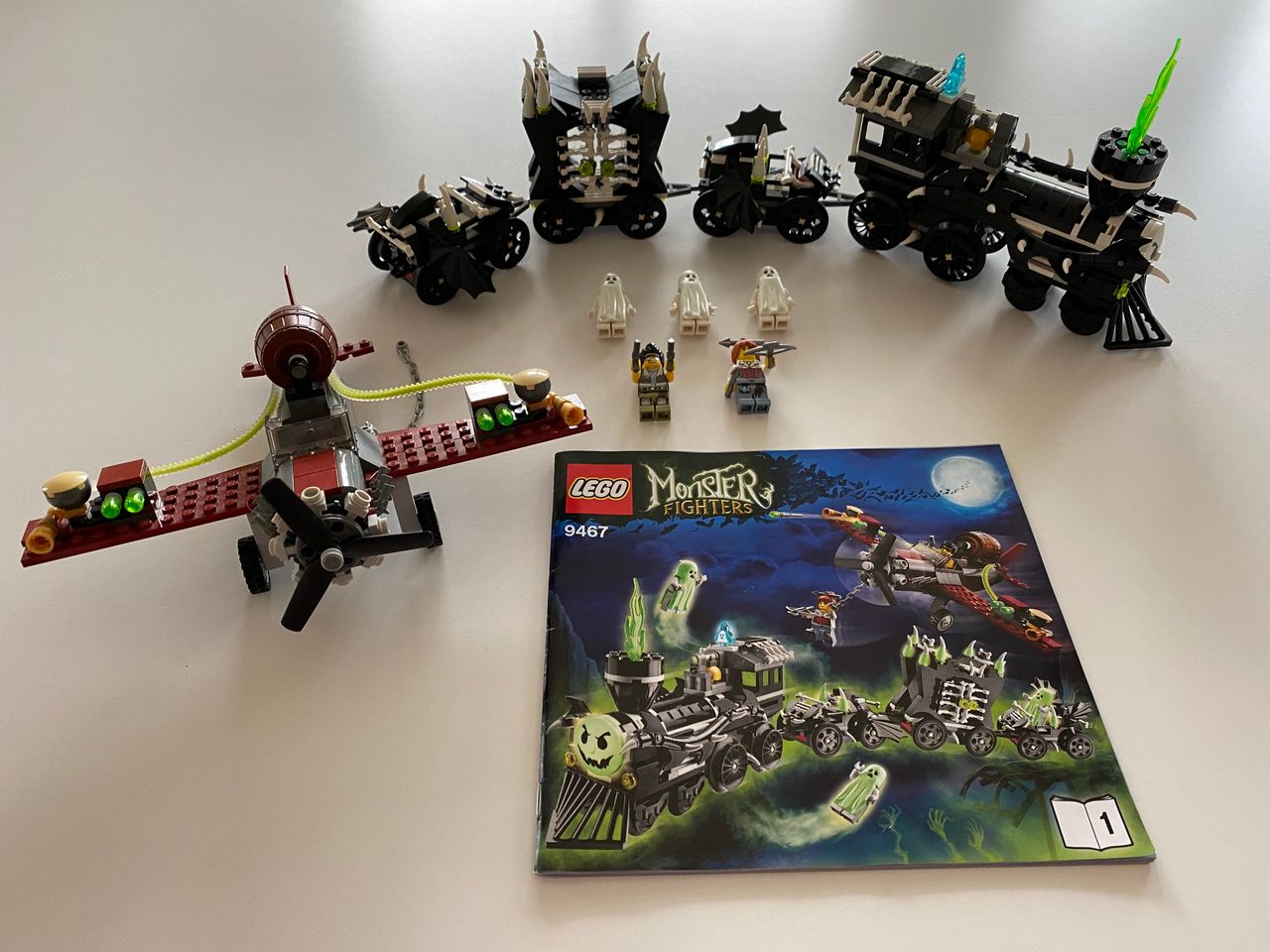 Lego monster fighters ghost train instructions 2025
