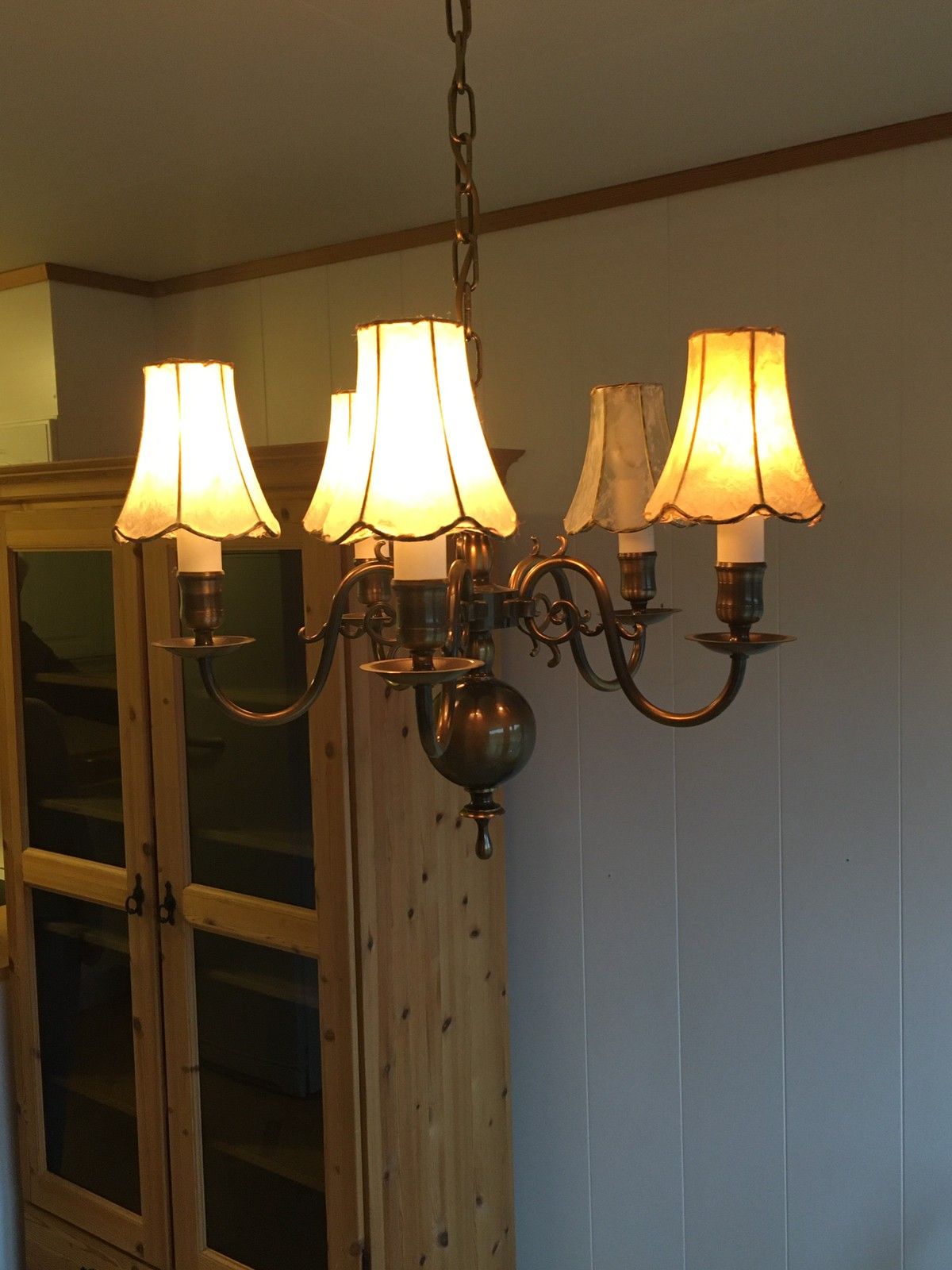 Lamper selges | FINN.no Lamper til salgs | FINN.no