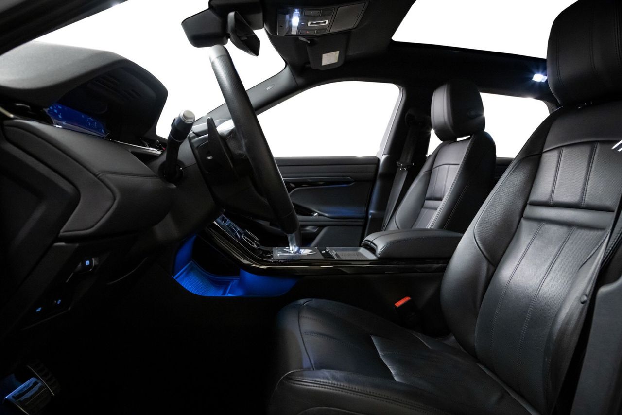 Land Rover Range Rover Evoque 180 hk SE R-Dynamic m/ACC/Webasto/ElKrok Land Rover Range Rover Evoque 180 hk SE R-Dynamic m/ACC/Webasto/ElKrok