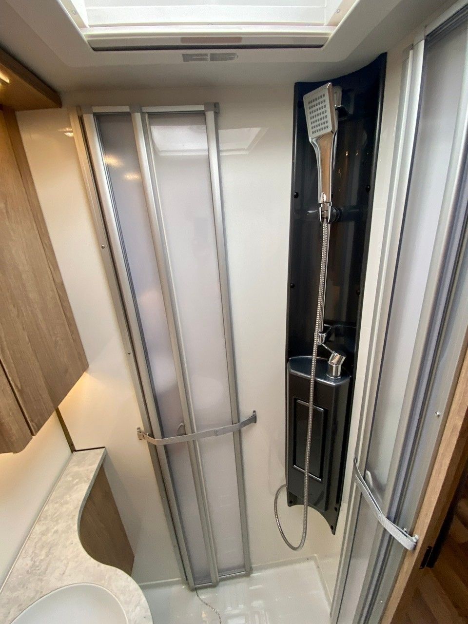 837_148008582.jpg