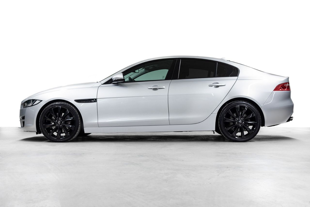 Jaguar XE Jaguar XE