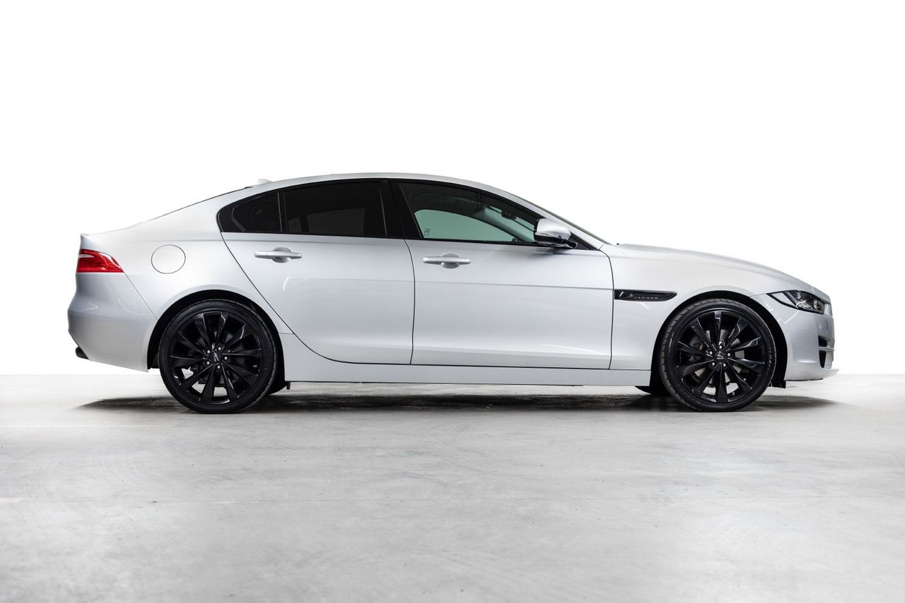 Jaguar XE Jaguar XE