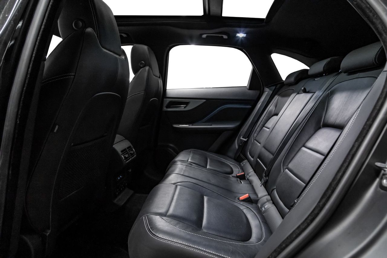Jaguar F-PACE Jaguar F-PACE