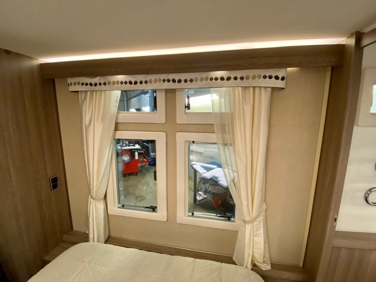 264_739857577.jpg